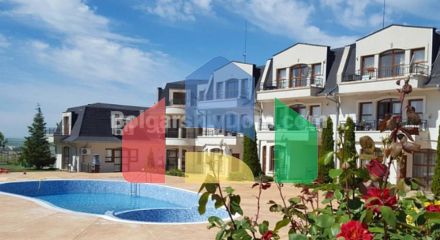 Трикімнатна квартира в Несебр В'ю