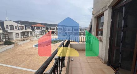 Трикімнатна квартира в Несебр В'ю