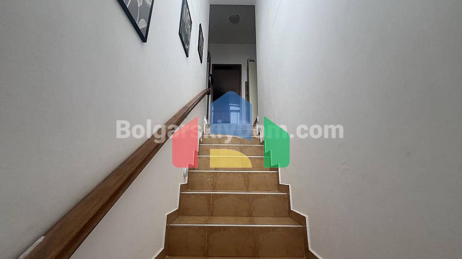 Трикімнатна квартира в Несебр В'ю