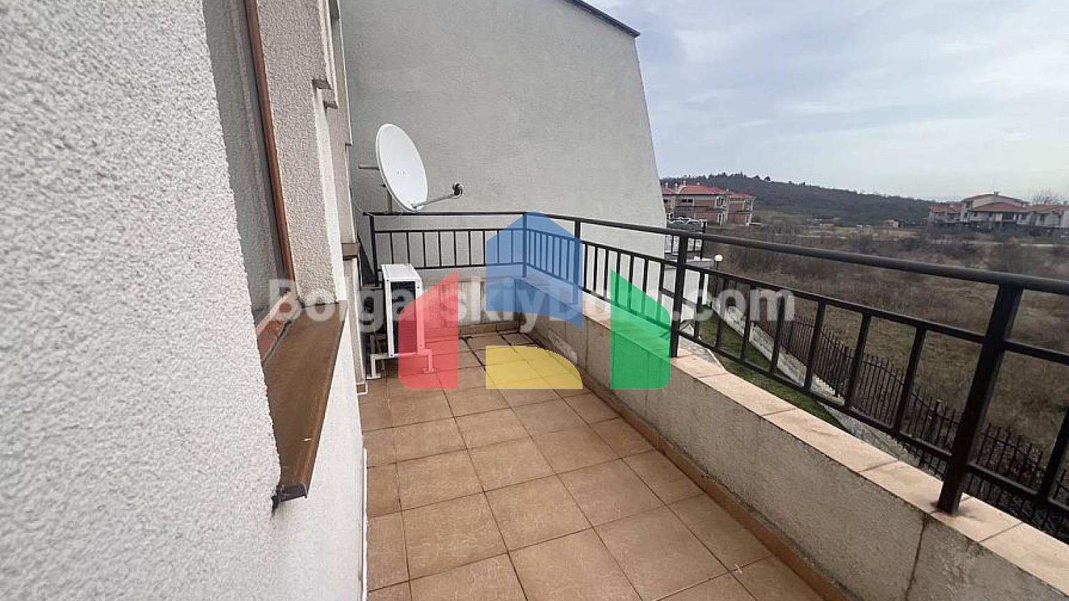 Трикімнатна квартира в Несебр В'ю