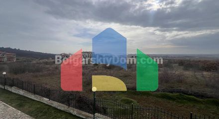 Трикімнатна квартира в Несебр В'ю