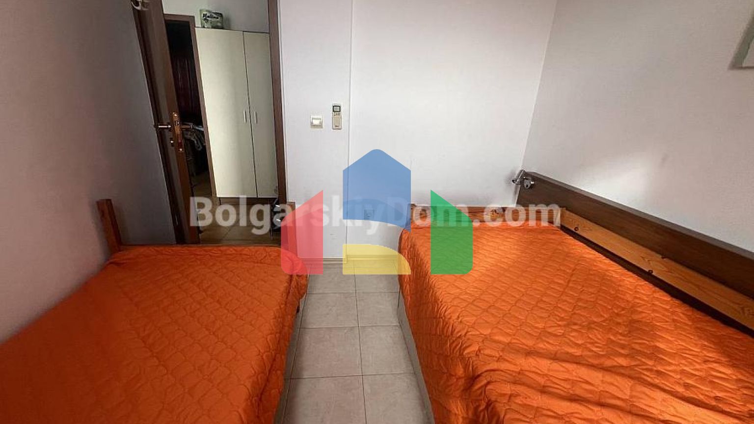 Трикімнатна квартира в Несебр В'ю