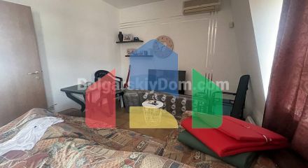 Трикімнатна квартира в Несебр В'ю