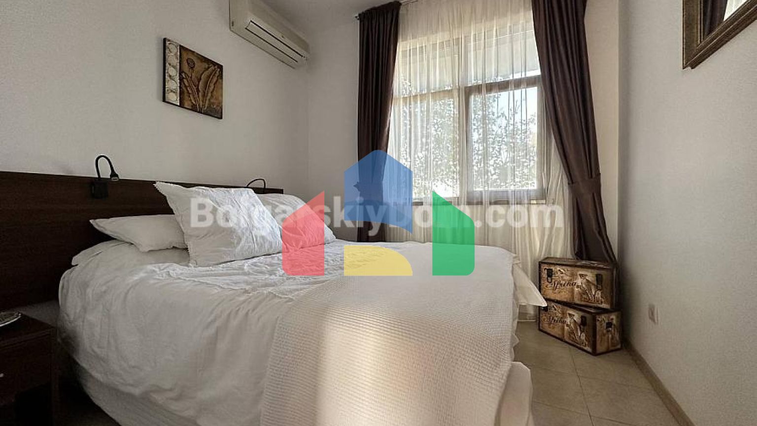 Трикімнатна квартира в Несебр В'ю