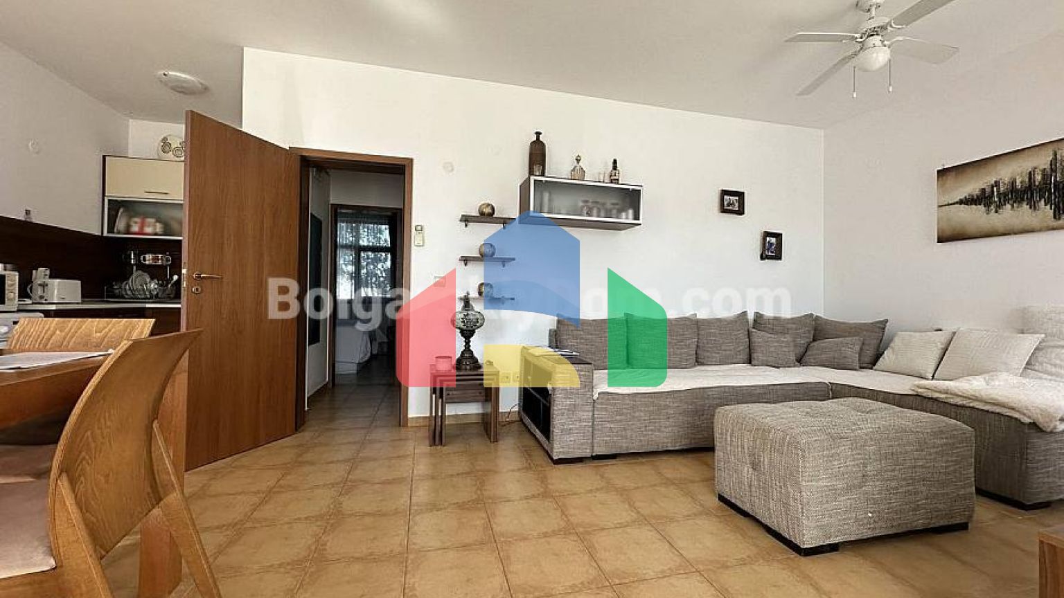 Трикімнатна квартира в Несебр В'ю