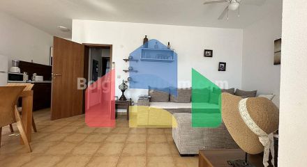 Трикімнатна квартира в Несебр В'ю