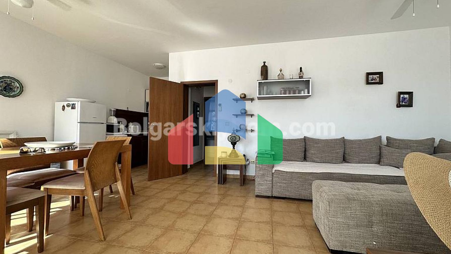 Трикімнатна квартира в Несебр В'ю