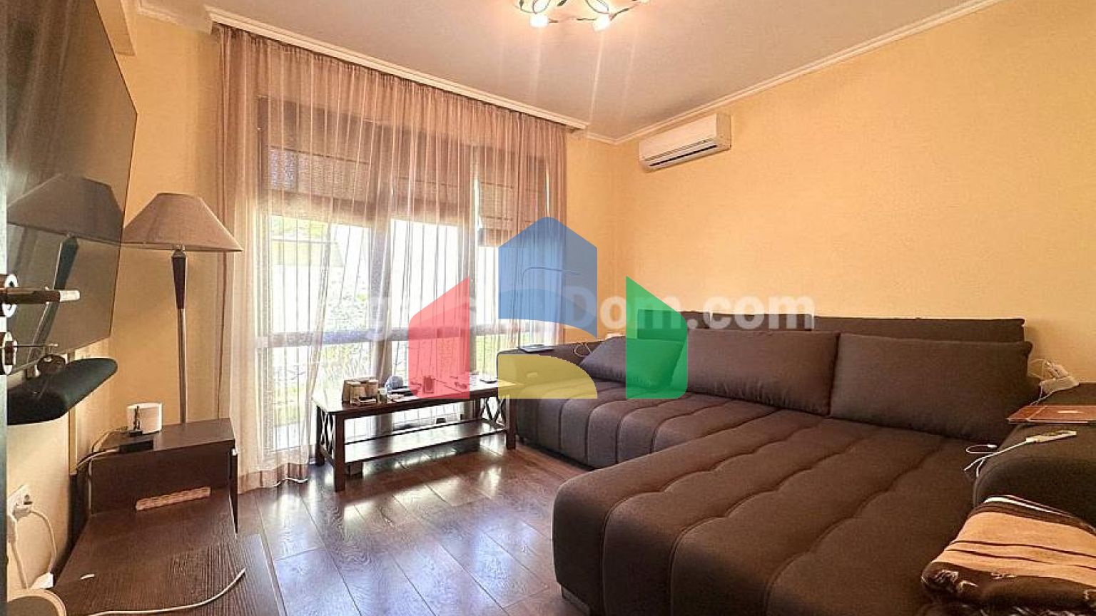 Дом в Кошарице