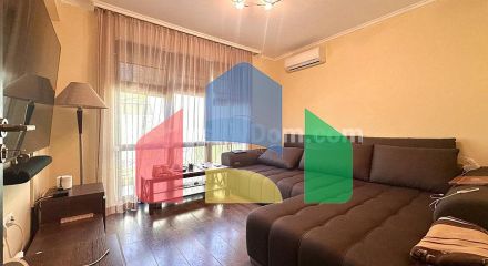 Дом в Кошарице