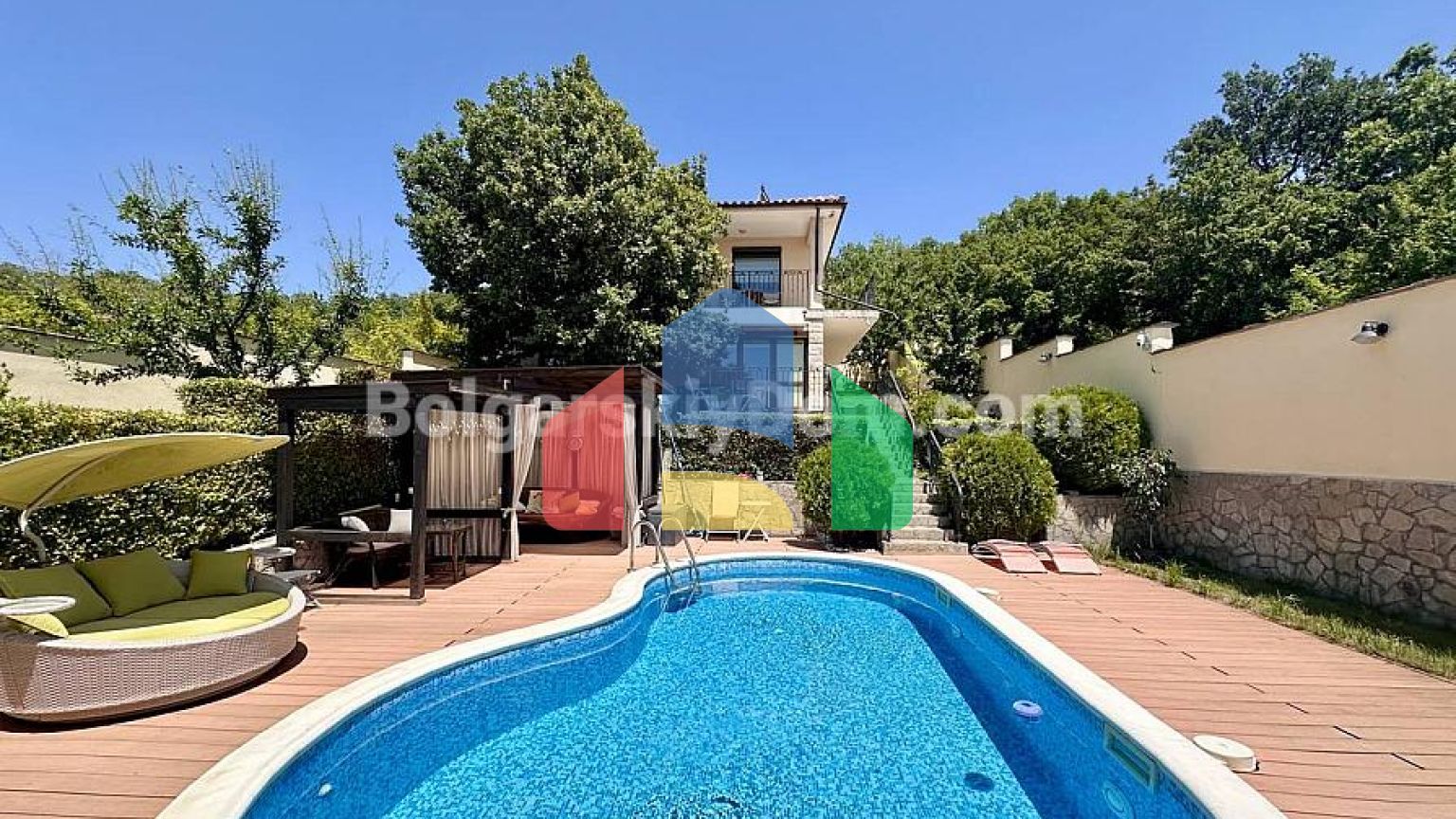 Дом в Кошарице