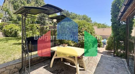 Дом в Кошарице