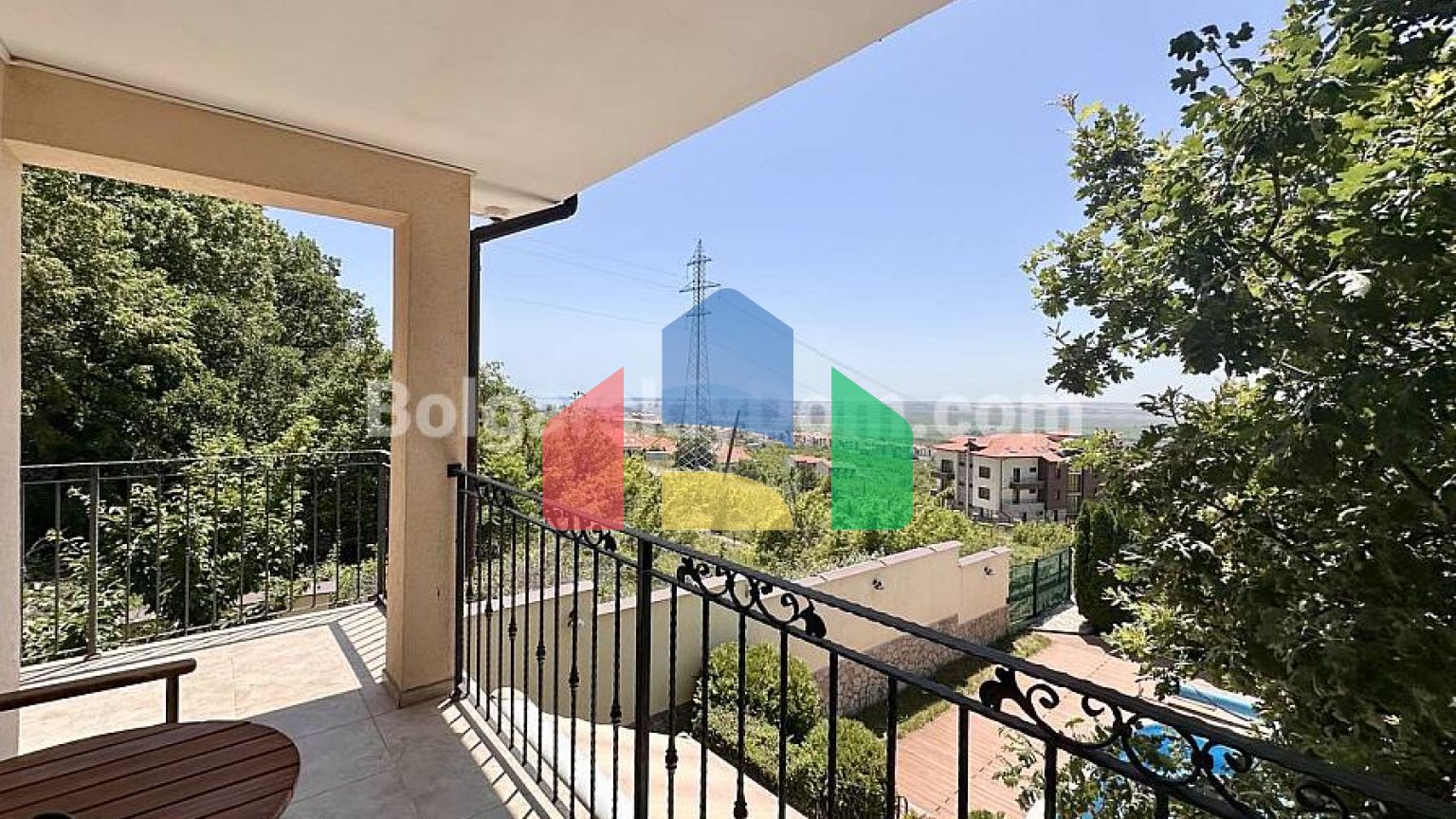 Дом в Кошарице