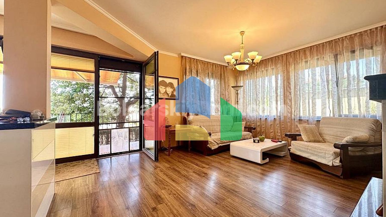 Дом в Кошарице