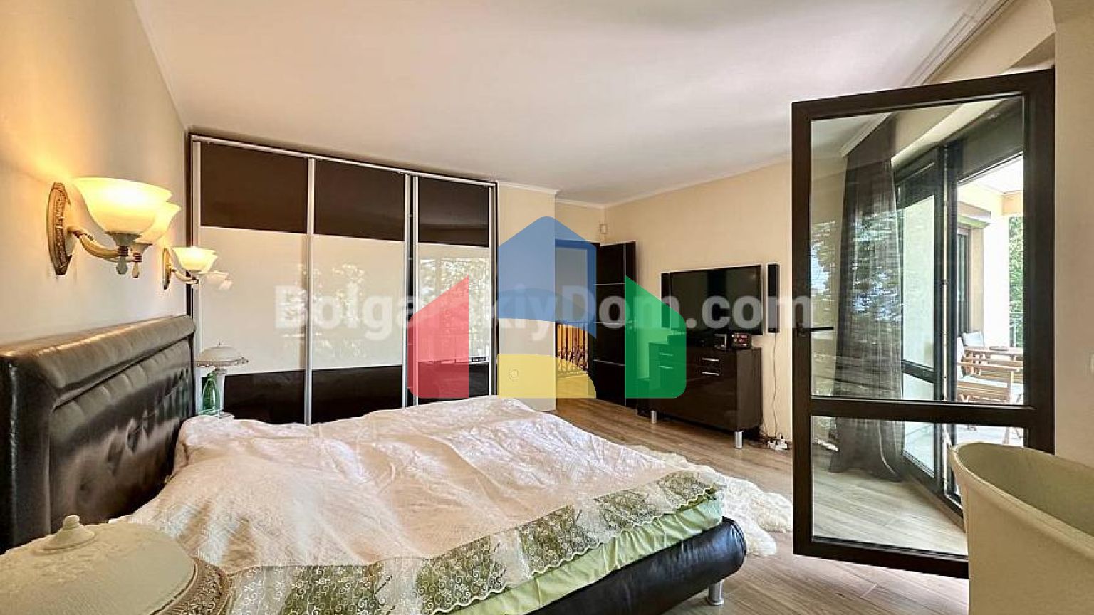 Дом в Кошарице