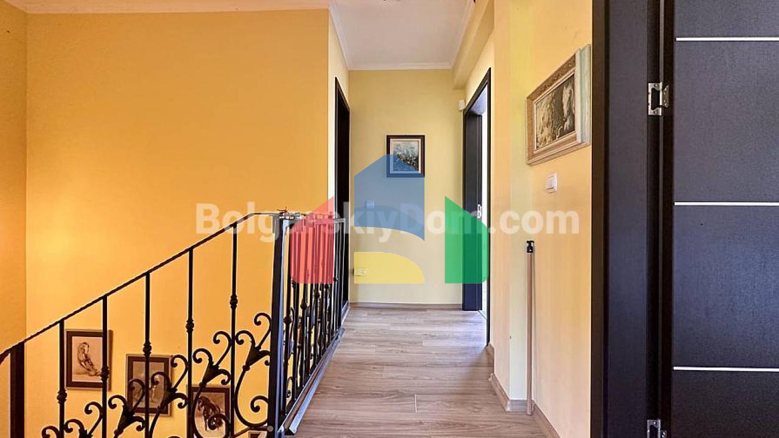 Дом в Кошарице