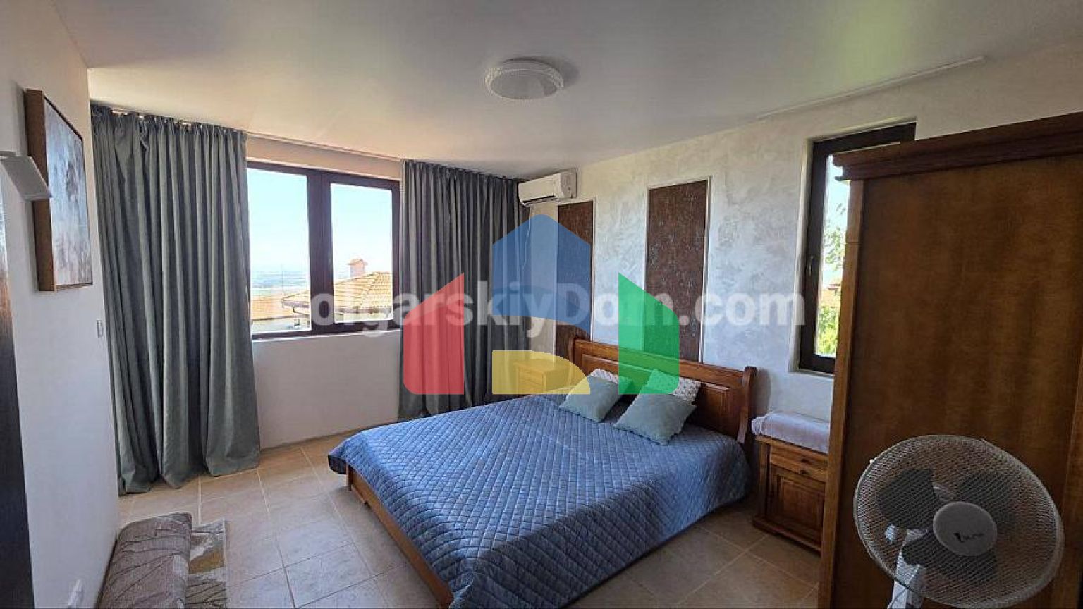 Трикімнатна квартира в Бей В'ю Віллас