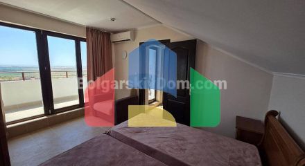 Трикімнатна квартира в Бей В'ю Віллас