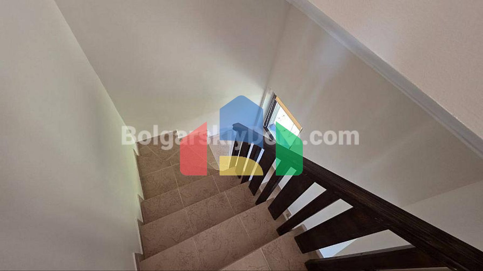 Трикімнатна квартира в Бей В'ю Віллас