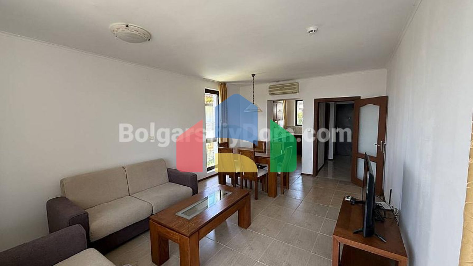 Трикімнатна квартира в Бей В'ю Віллас