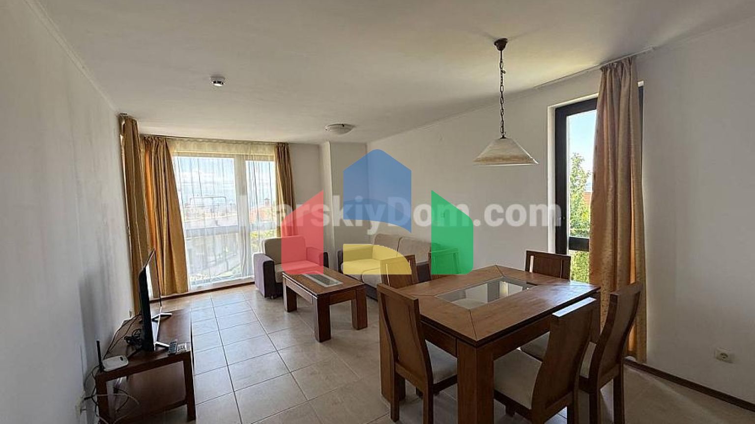 Трикімнатна квартира в Бей В'ю Віллас