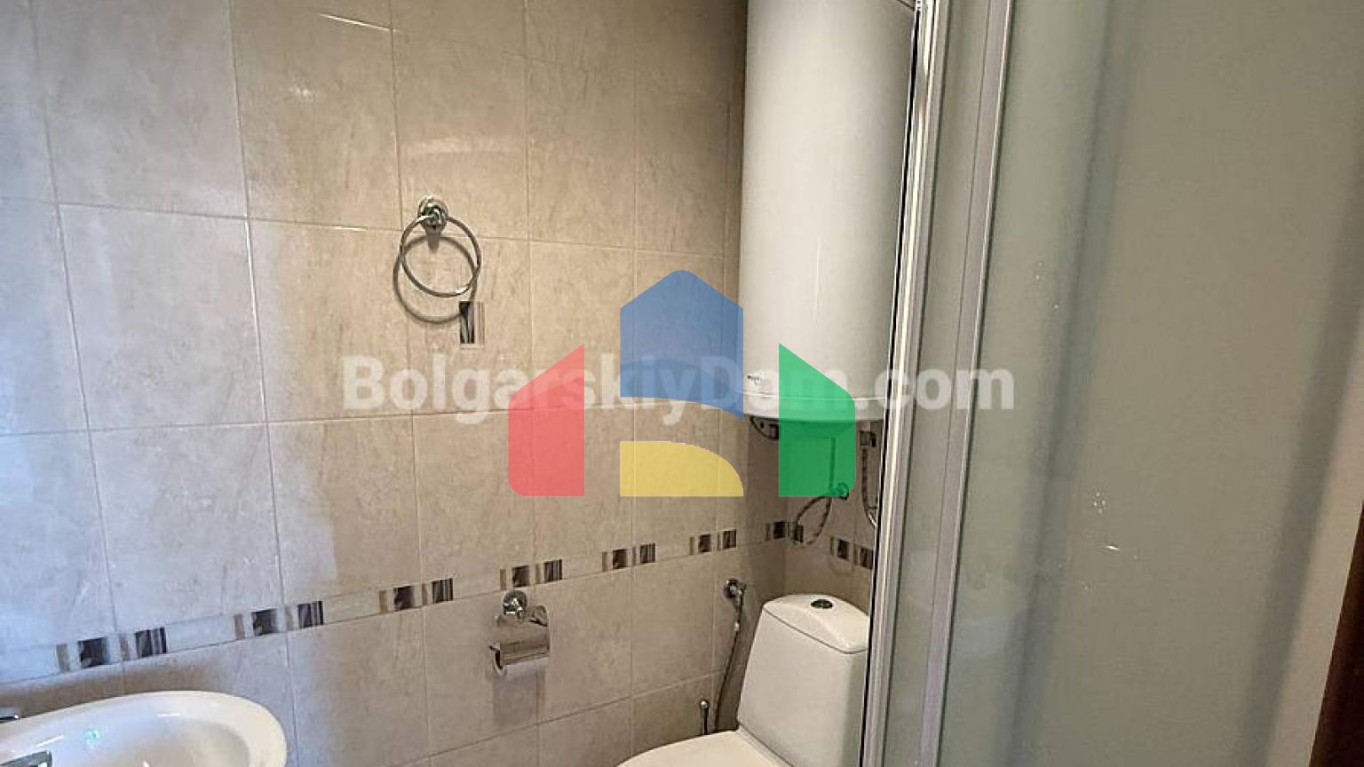 Трикімнатна квартира в Бей В'ю Віллас