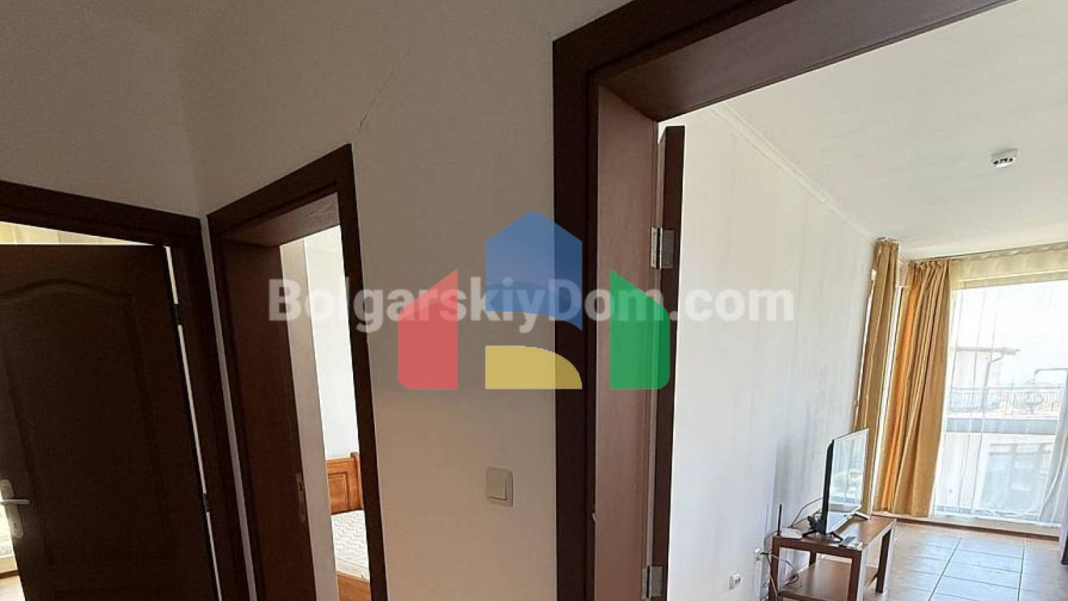 Трикімнатна квартира в Бей В'ю Віллас