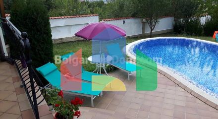 Дом в Кошарице