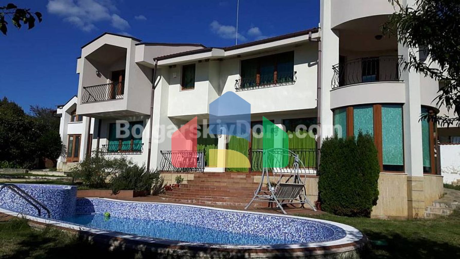 Дом в Кошарице