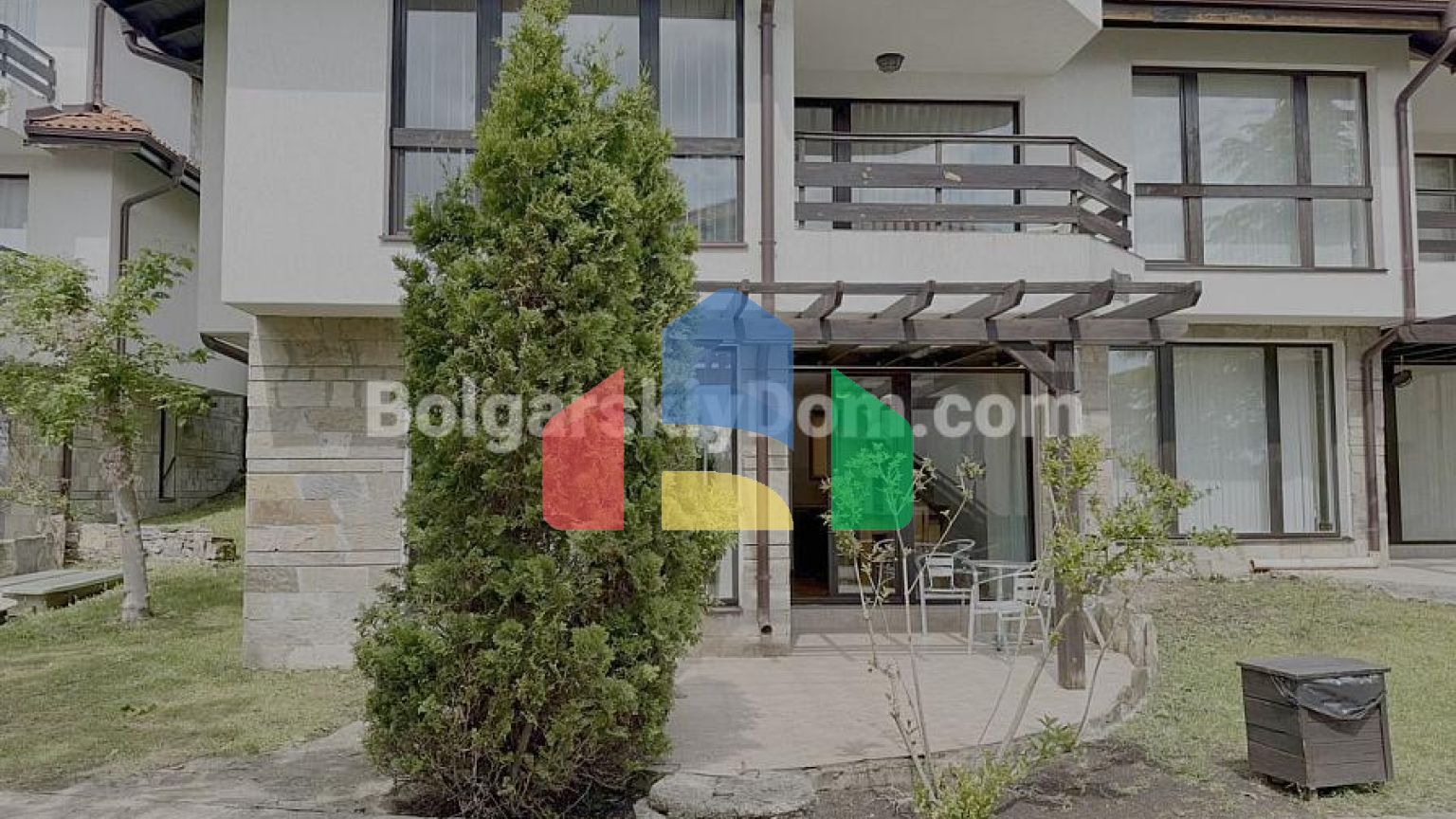 Трикімнатна квартира в Бей В'ю Віллас