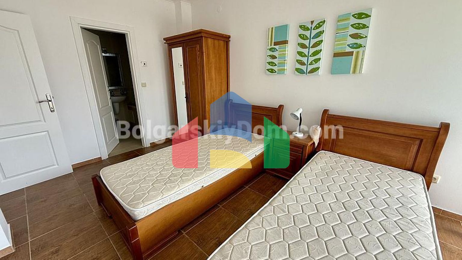 Трикімнатна квартира в Бей В'ю Віллас