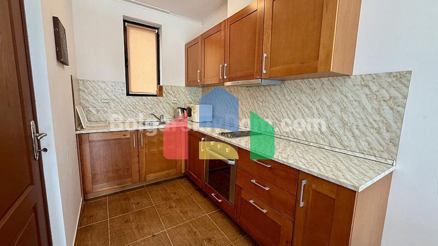 Трикімнатна квартира в Бей В'ю Віллас