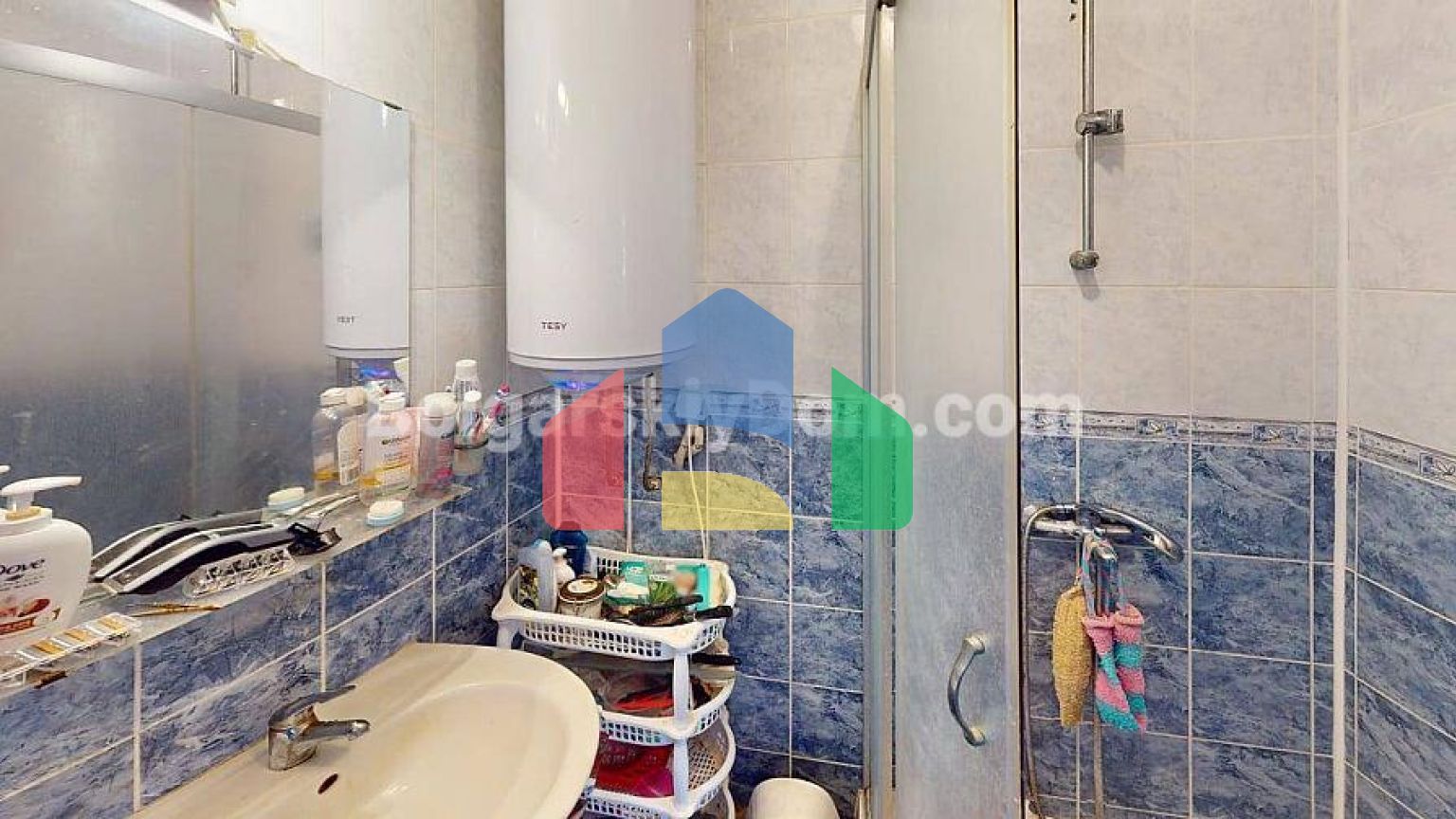 Трикімнатна квартира в Санні Хаус