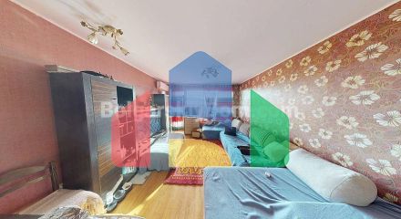 Трикімнатна квартира в Санні Хаус