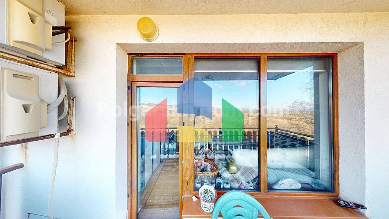 Трикімнатна квартира в Санні Хаус