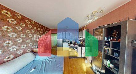 Трикімнатна квартира в Санні Хаус