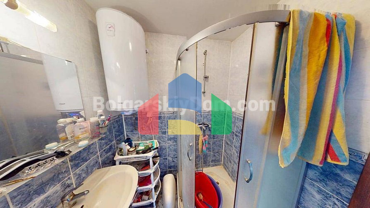 Трикімнатна квартира в Санні Хаус