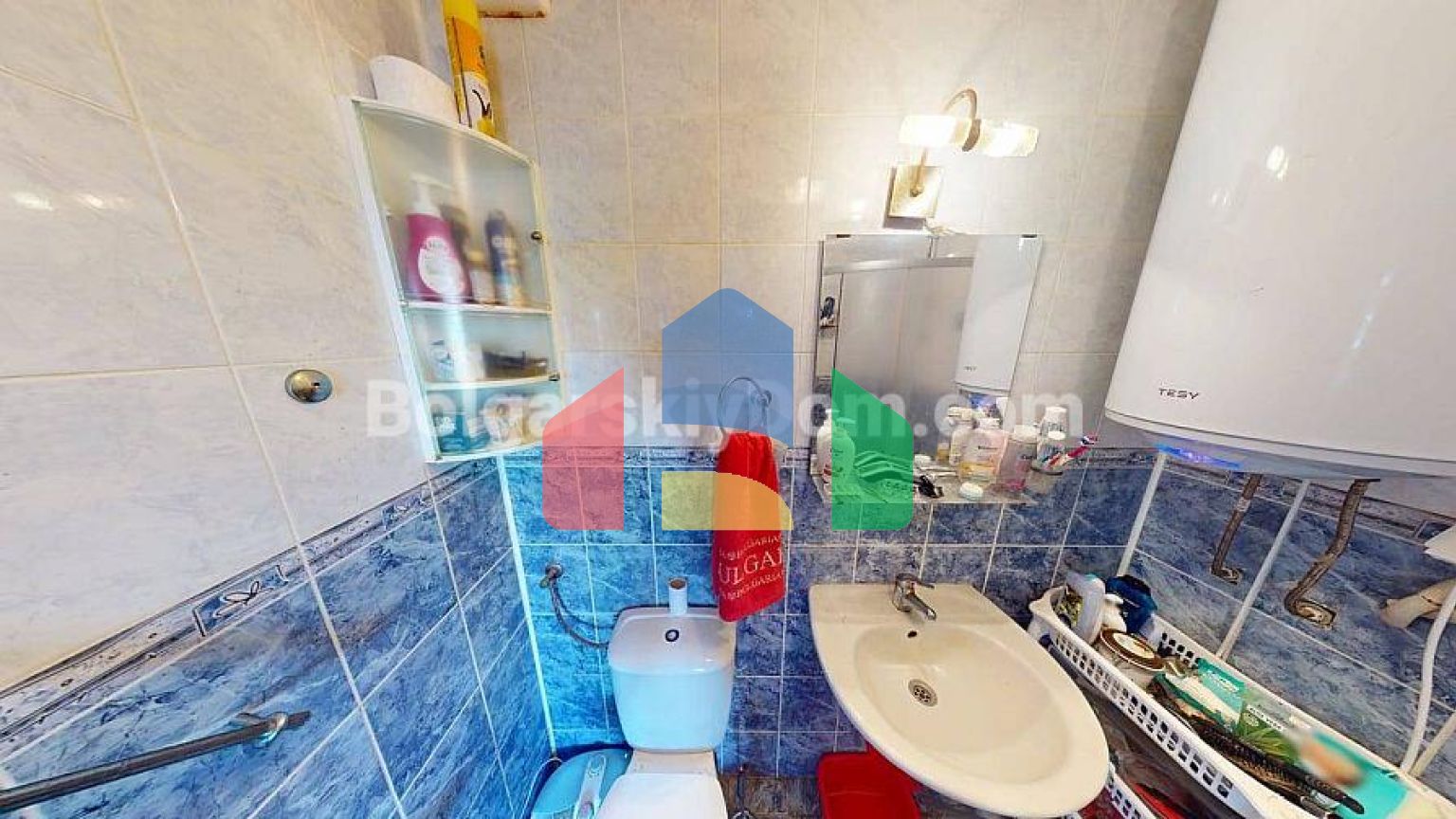 Трикімнатна квартира в Санні Хаус