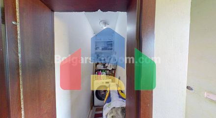 Трикімнатна квартира в Санні Хаус