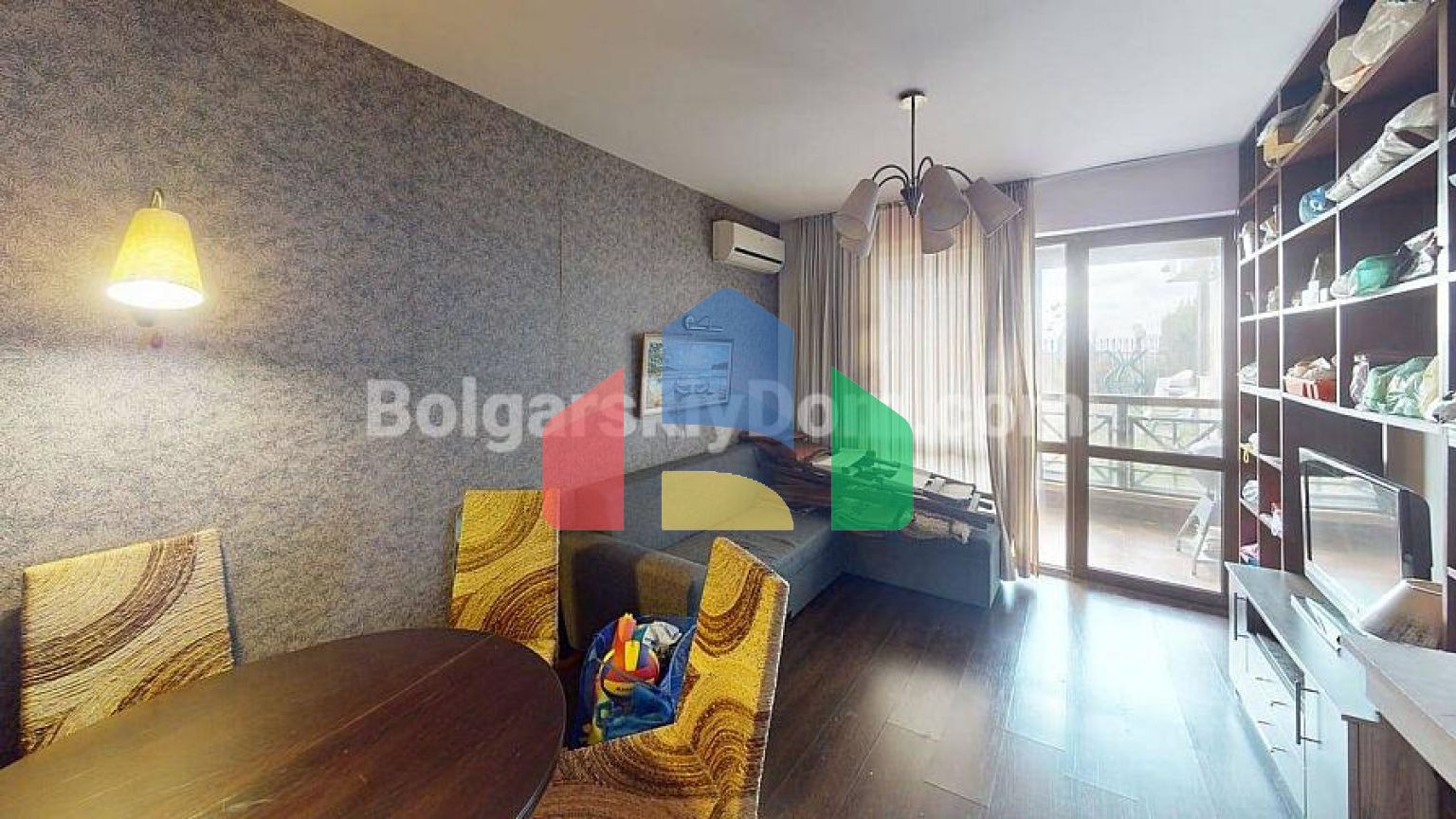 Дом в Империал Хайтс