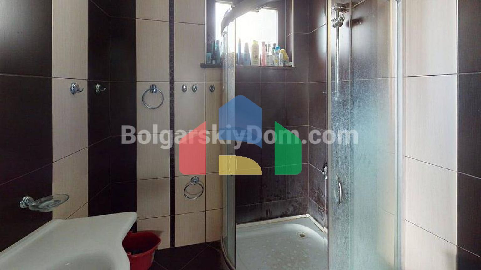 Дом в Империал Хайтс