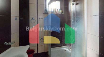 Дом в Империал Хайтс