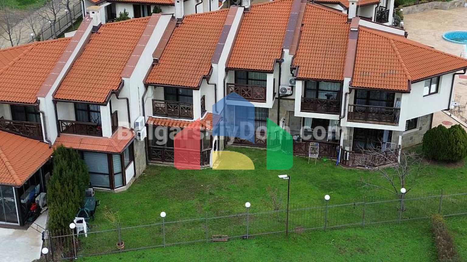 Дом в Империал Хайтс