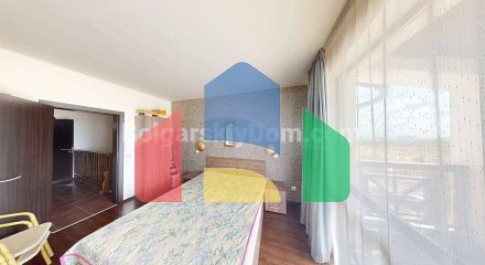 Дом в Империал Хайтс