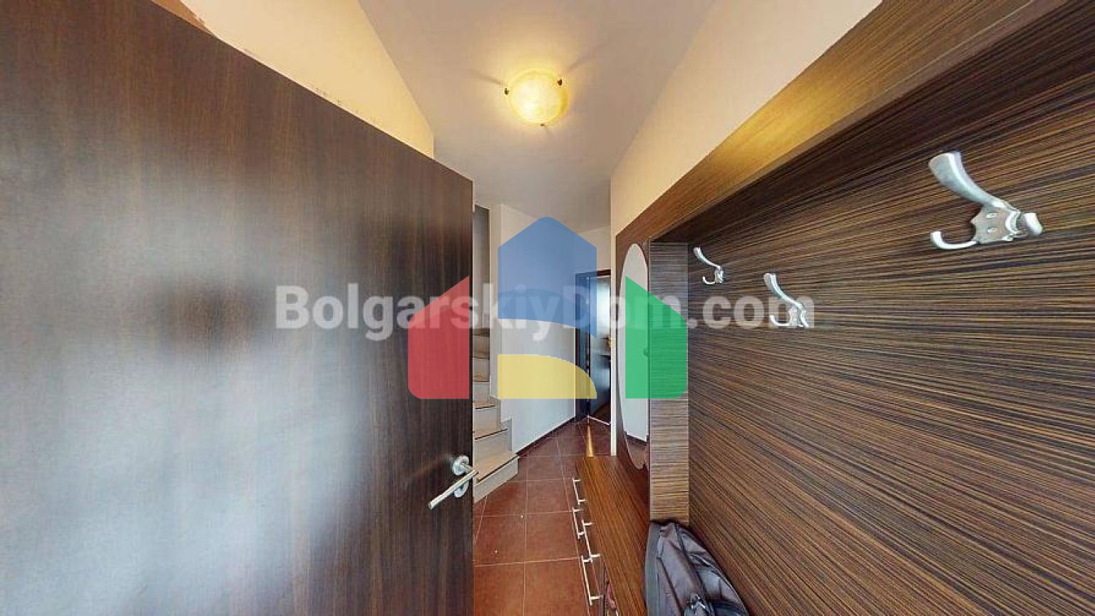 Дом в Империал Хайтс