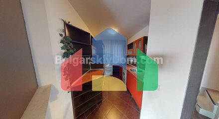 Дом в Империал Хайтс