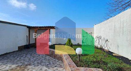 Дом в Кошарице