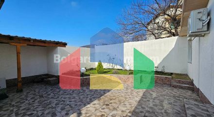 Дом в Кошарице