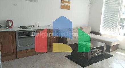 Двокімнатна квартира в Сансет Кошариця