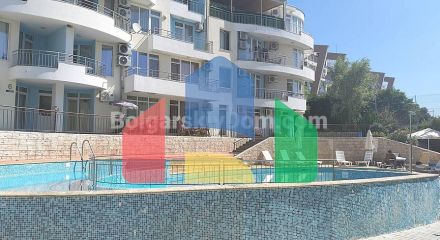 Двокімнатна квартира в Сансет Кошариця