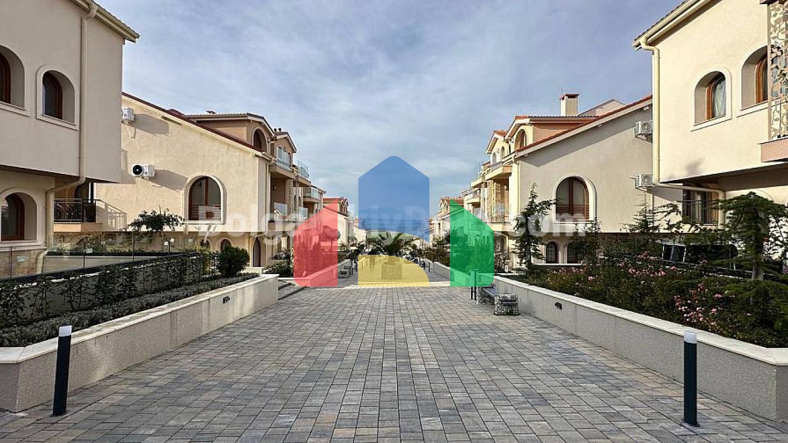 Двокімнатна квартира в Гранд Вілладж